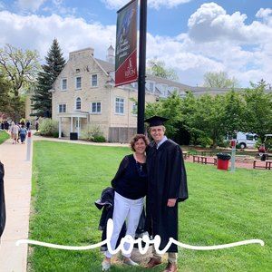 Meet your Posher, Denise